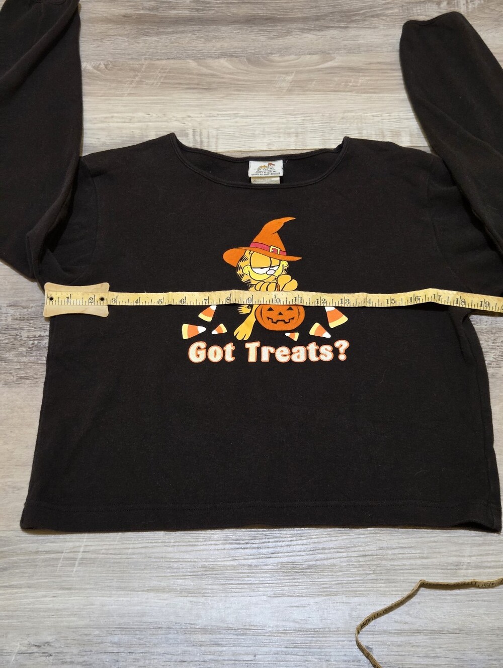 Vintage Garfield & Odie Halloween Long Sleeve Black Cropped Top Size Womens L - Picture 4 of 8